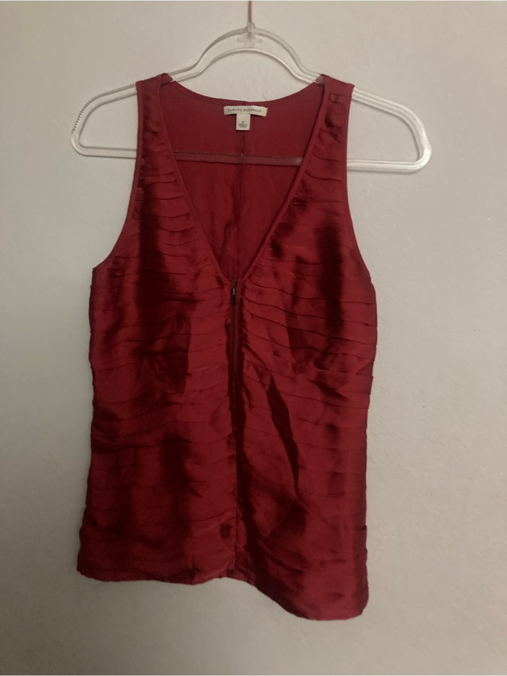 Banana Republic Deep Red Sleeveless V-Neck Zip Tank